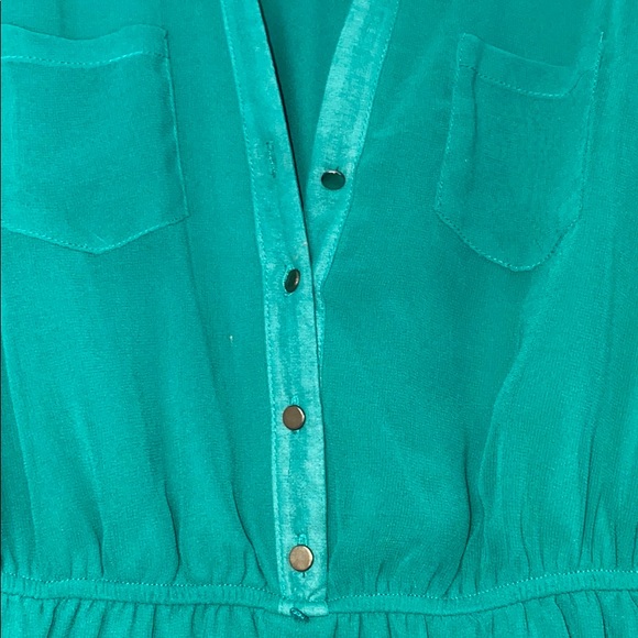 Dress! - Picture 3 of 8